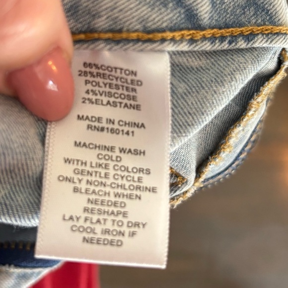 Frye wide leg crop denim jeans light wash size 28 stretch Laid Back Denim - Picture 5 of 6